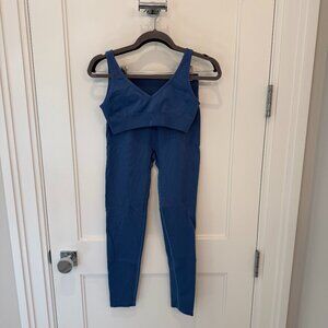 L Space "Work It" Seamless Legging and Sports Bra Blue Size M/L